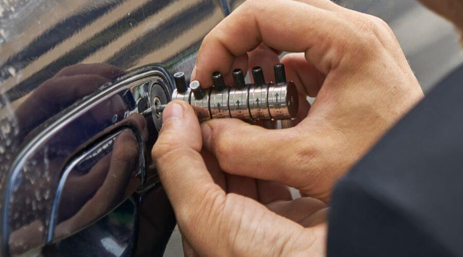 Professional metal roof installation in Kingsville, MO